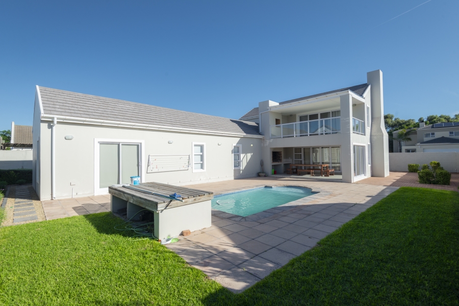 3 Bedroom Property for Sale in Country Club Western Cape